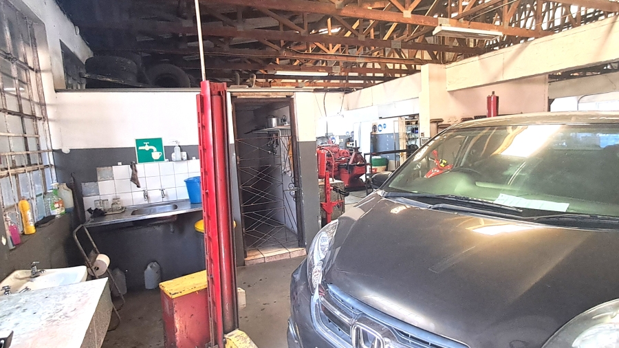 Commercial Property for Sale in Braelyn Eastern Cape